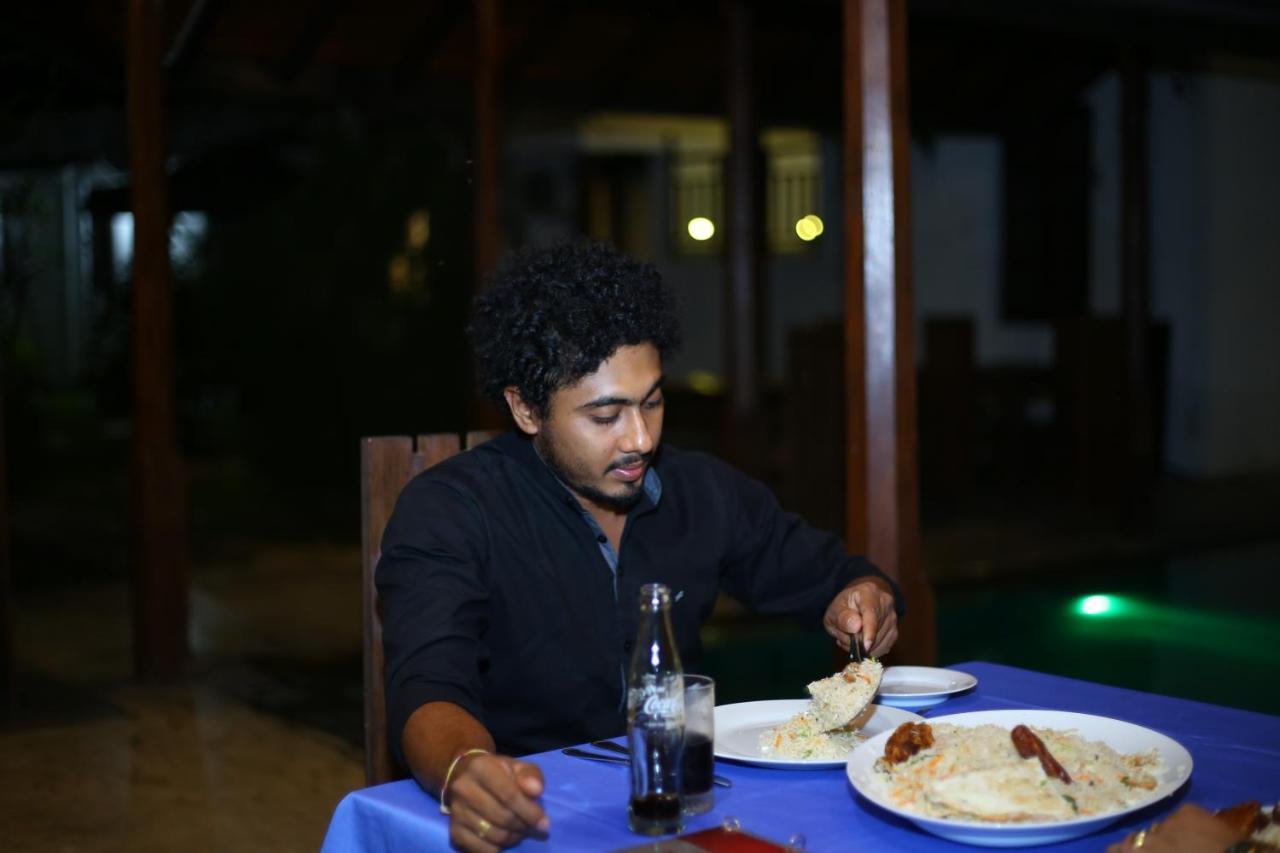 فندق بوتيك لاجونا Kanattegoda المظهر الخارجي الصورة